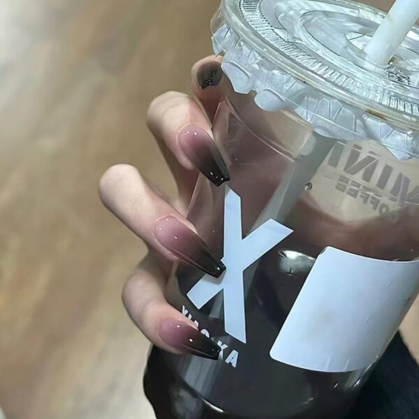 أظافر صناعية طويلة بشكل الكفن، أظافر أكريليك بنفسجية وسوداء مع تصميم، أطراف أظافر مزيفة لامعة مع غراء زينة أظافر لطيفة للنساء 24 قطعة